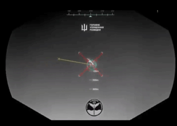 Alimento para drones que muestran distancia y dirección.