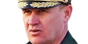 Retrato de Col-Gen Andrey Mordvichev.