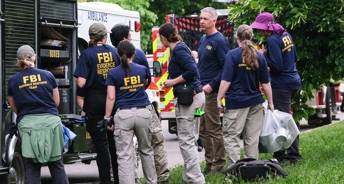 Boulder ataca a la familia del sospechoso en custodia federal; La deportación puede ser inminente