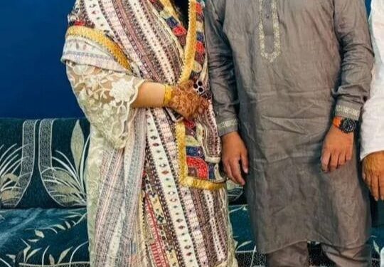 Foto de Nusratjahan Jethara y su esposo Sohail Iproyaliya.