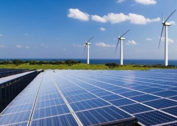 EE. UU. Establece un nuevo récord de producción de energía en 2024, impulsado por el crecimiento del gas natural, las energías renovables