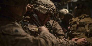 El ejército estadounidense dice que 500 marines están 'preparados para desplegarse' en Los Ángeles