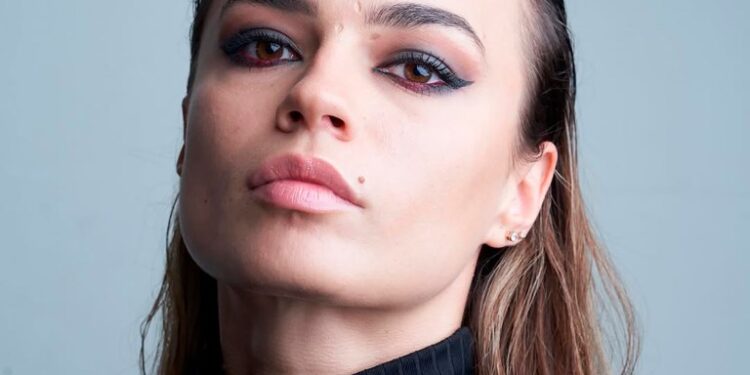 Retrato de Veronika Kobzova.