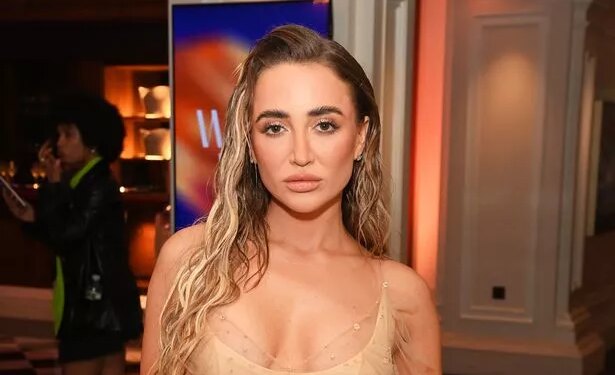 Georgia Harrison hace historia con MBE para combatir el abuso y la violencia en línea