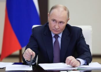 Vladimir Putin en una reunión.