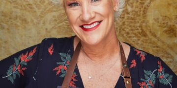 Anne Burrell en el espectáculo de Kelly Clarkson.