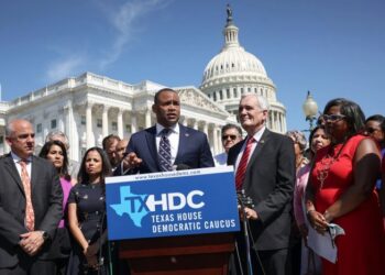 La nueva coalición demócrata insta al partido a reconectarse con la clase trabajadora