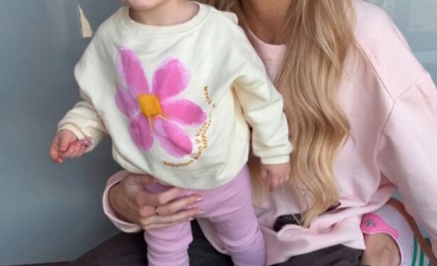 Laura Anderson golpea a Gary Lucy el día del padre sobre la ausencia de su hija Bonnie