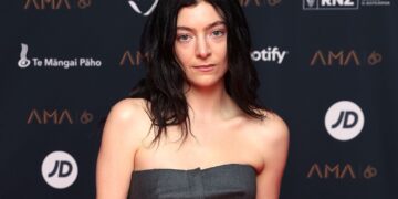 Lorde amenazó con el arresto por NYPD durante el caos de video musical