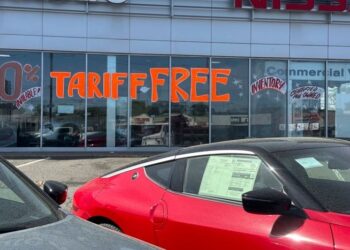 Los aranceles de Trump reducirán los déficits por $ 2.8 billones en 10 años: CBO