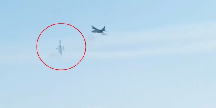 Un avión de ataque SU-25 se estrelló en la región de Donetsk.