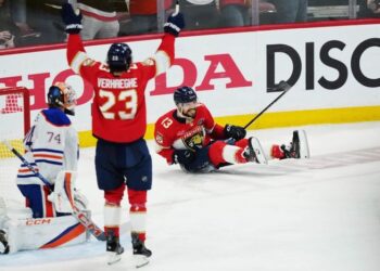 Panthers se repiten como campeones de la Copa Stanley, vencieron a Oilers en 6 juegos