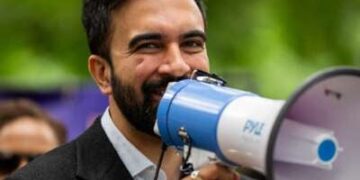 Sanders respalda a Zohran Mamdani para el alcalde de Nueva York: "Necesitamos una nueva política"