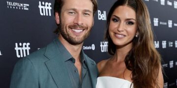 Se dividieron Glen Powell y Gigi Paris debido a los rumores de Sydney Sweeney