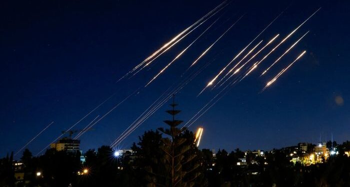 Trump dice que las reuniones en curso para poner fin a Israel - Irán son la paz que viene 'pronto'