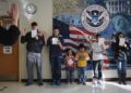 USCIS rescinde la política para permitir más restricciones a las personas 'apátridas'