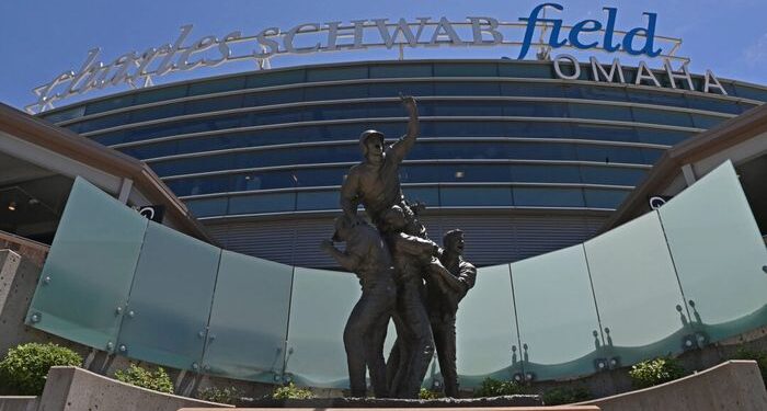 Vista previa de la Serie Mundial de 2025 College: Coastal Carolina vs. LSU no es David vs. Goliat