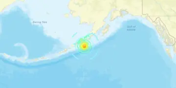 7.3 El terremoto de magnitud golpea en la costa de Alaska; Advertencia de tsunami emitida