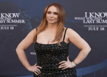 Actriz Jennifer Love