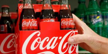 Coca-Cola acepta usar azúcar de caña en Coca-Cola de fabricación estadounidense: Trump