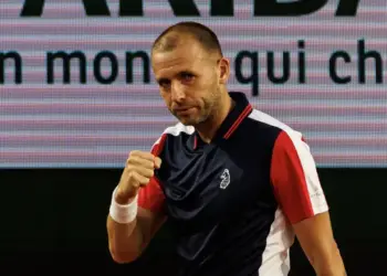 Dan Evans: edad, altura, patrimonio neto y novia en 2025