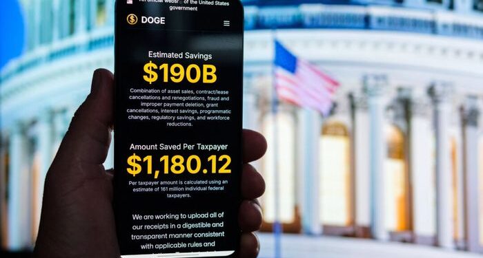 Doge anuncia miles de millones de dólares en contratos federales rescindidos