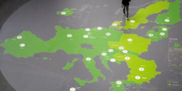 El crecimiento del área del euro se detiene al 0.1 por ciento a medida que la economía estadounidense aumenta el 3 por ciento en el segundo trimestre