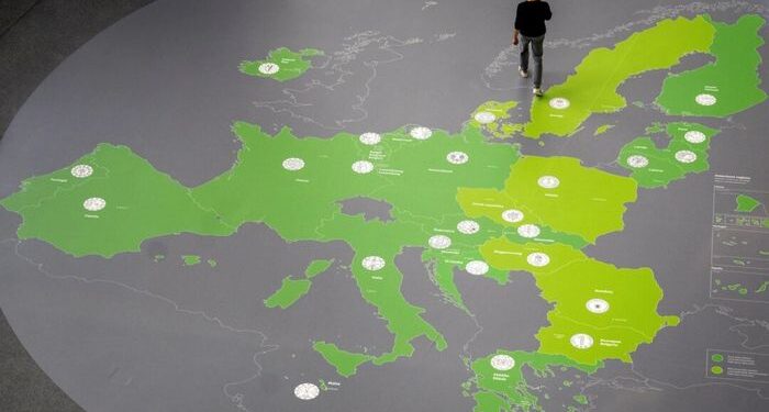 El crecimiento del área del euro se detiene al 0.1 por ciento a medida que la economía estadounidense aumenta el 3 por ciento en el segundo trimestre