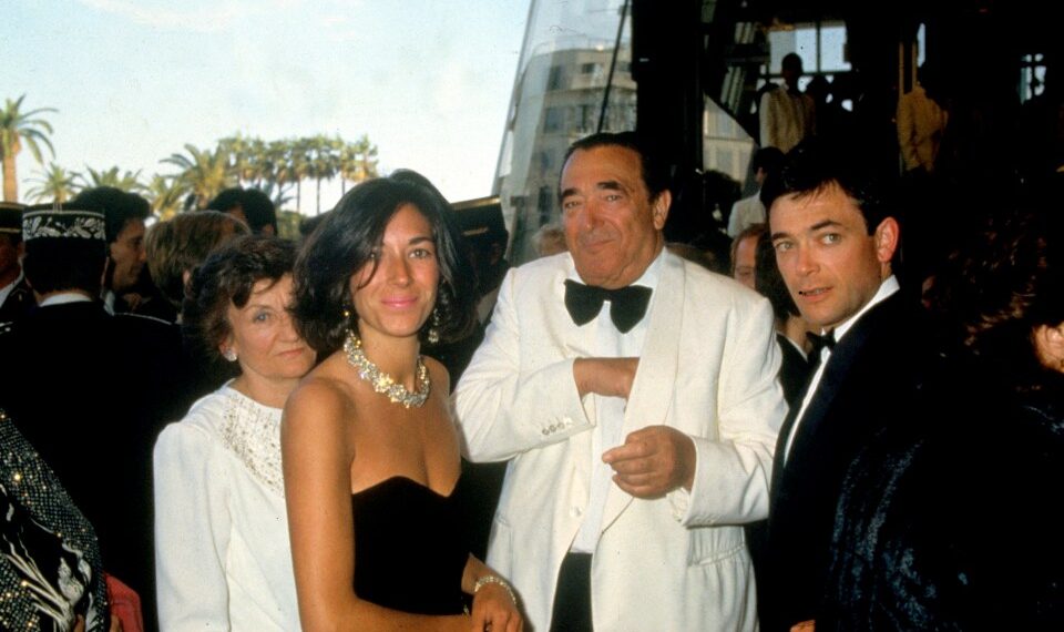 Robert Maxwell con su esposa Elizabeth, su hijo Ian y su hija Ghislaine.