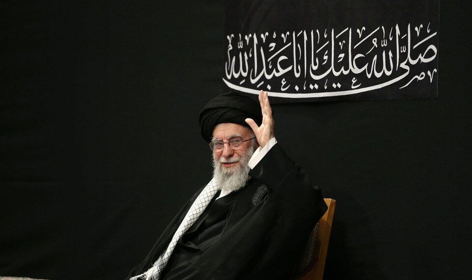 Ayatolá Ali Khamenei en una ceremonia de Ashura.