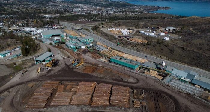 Estados Unidos imponiendo 20.56 por ciento de tareas antidumping en madera blanda canadiense