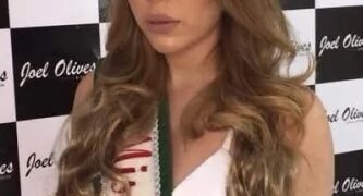 Retrato de Esther Gabriela Murillo Cruz, una reina de belleza.