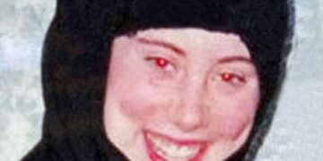 Retrato de Samantha Lewthwaite con un hijab negro.