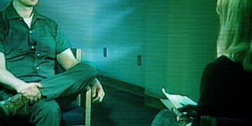 Captura de pantalla de Jeffrey Dahmer, entrevistado en televisión.