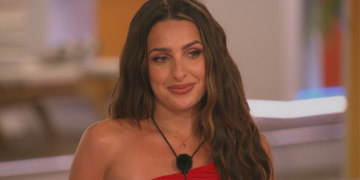 La historia de la edad, el trabajo y la salud de Toni Laites de Love Island