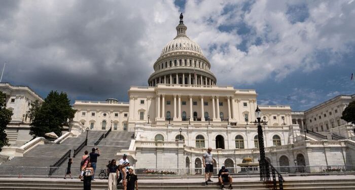 House pasa Megabill GOP, enviando medida al escritorio de Trump