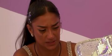 La controversia de la isla de amor chispas de 9,000 quejas de Ofcom