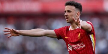 La estrella del fútbol de Liverpool Diogo Jota muere en accidente automovilístico en España