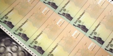 Los controles del Seguro Social pueden ser más pequeños este mes, pero algunas personas mayores tienen opciones