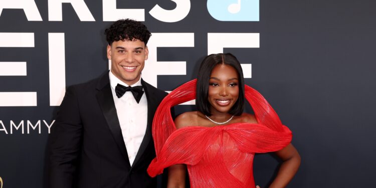 Love Island USA's Jana y Kenny se rompen en medio de drama