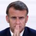El presidente Emmanuel Macron con las manos apagadas.