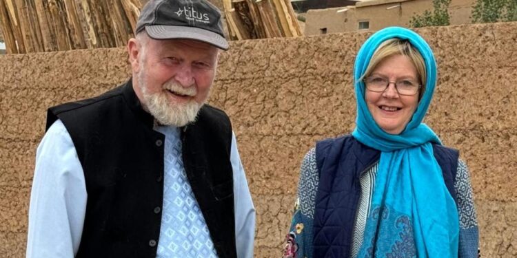Peter y Barbie Reynolds, una pareja secuestrada por los talibanes en Afganistán.