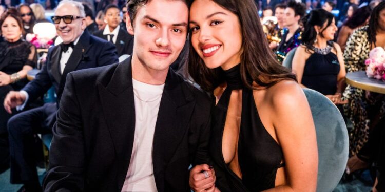 Olivia Rodrigo y Louis Partridge: Línea de tiempo de citas completa