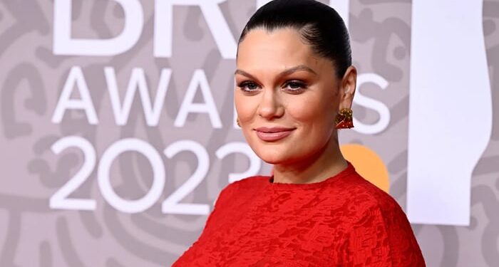Recuperación de mastectomía de Jessie J: una advertencia sincera para los fanáticos