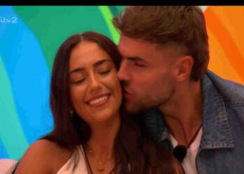 Shakira de Love Island instó a