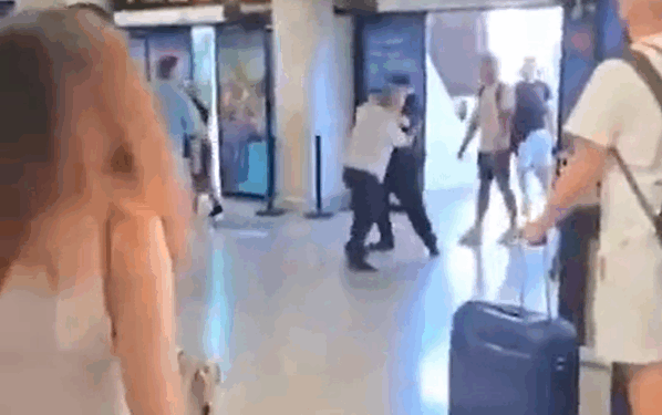 Altercado del aeropuerto.