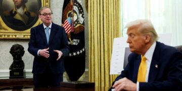 Trump mirando a despedir a Powell, dice Kevin Hassett