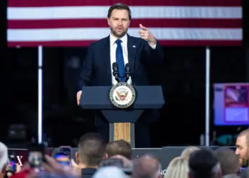 Vance promociona recortes de impuestos, programa de ahorro infantil en la megabill de Trump