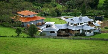 ¿Oprah cerró su camino privado durante el tsunami de Hawaii?