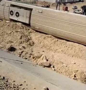 El tren descarrilado cerca de El Cairo.